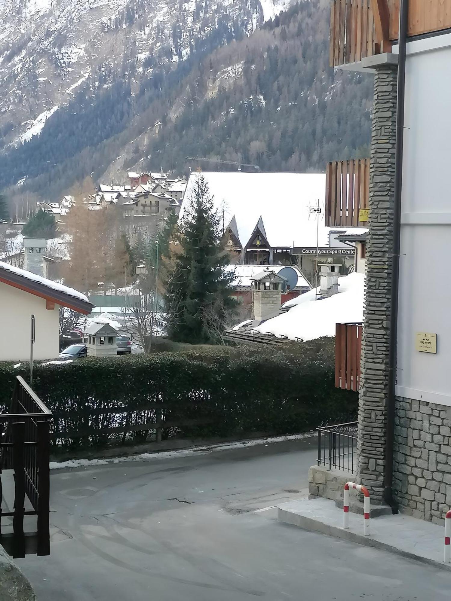 Courmayeur 3V21 Exterior photo